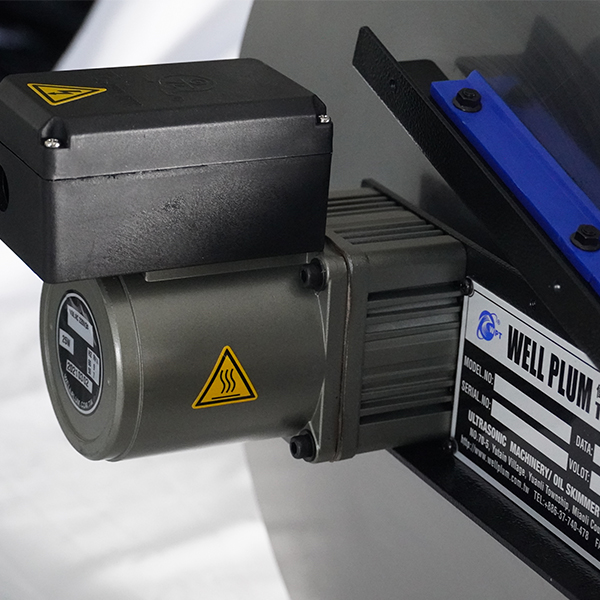 DISK TYPE OIL SKIMMER D400BLS 