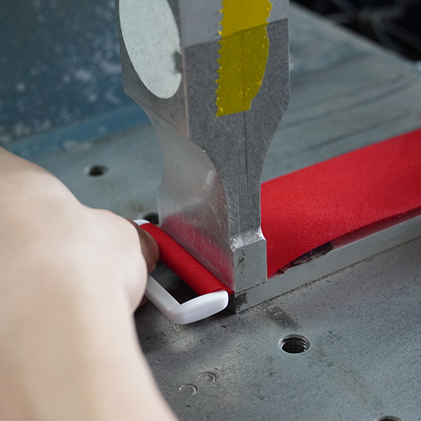 トラベルフックとループのプラスチック溶接