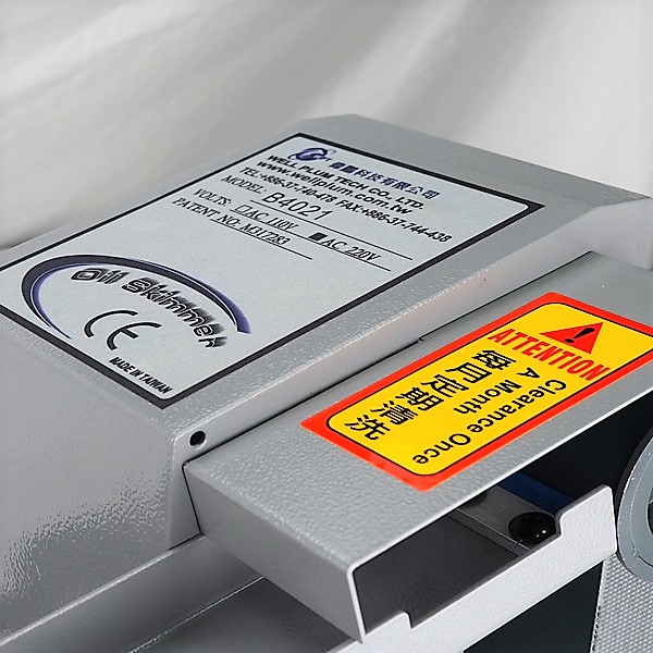 ベルト式油水分離器 B4021 ベルト式油水分離器 B4021